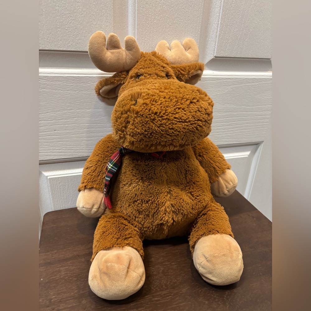 Animal adventures moose hippo plush 16”
